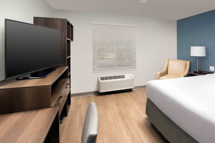 Room 12 of 53