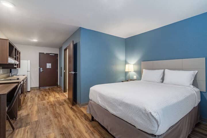 Room 18 of 53